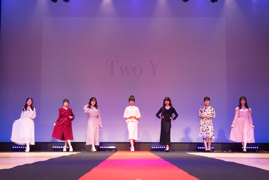 ブランド TwoY ステージ