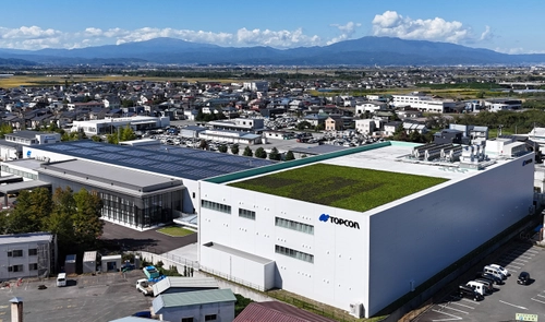 トプコン山形　新厚生棟・第三工場が竣工