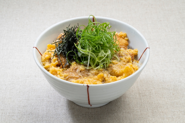 名古屋コーチン卵を使用した匠親子丼