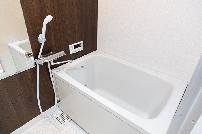 フルリノベーションを施した浴室(他室転用)