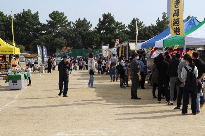 キッチンカー&マーケット1