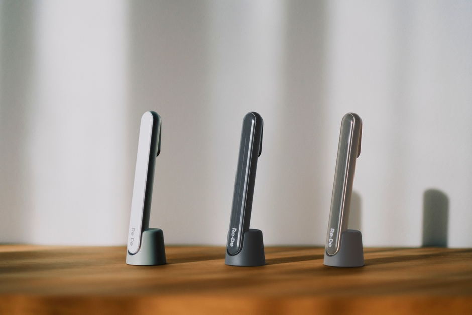 左から、ホワイト・スペースグレー・ヒュッゲグレー