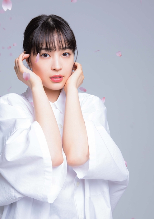 付録:広瀬すずB3ポスター表(撮影:松井伴実)