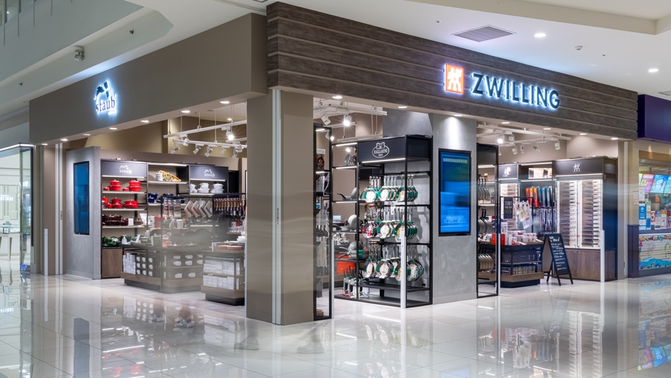 ツヴィリング/ストウブ ダブルファサード