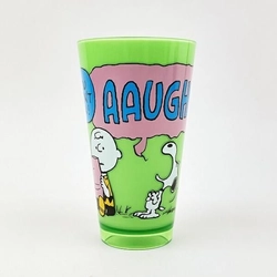 スヌーピーのアクリルタンブラー。ポップなカラーで元気が湧いてきます！インテリアとして飾ってもおしゃれなアイテム。