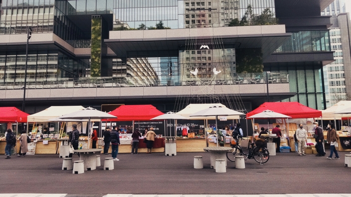 TOKYO TORCH Marketの様子