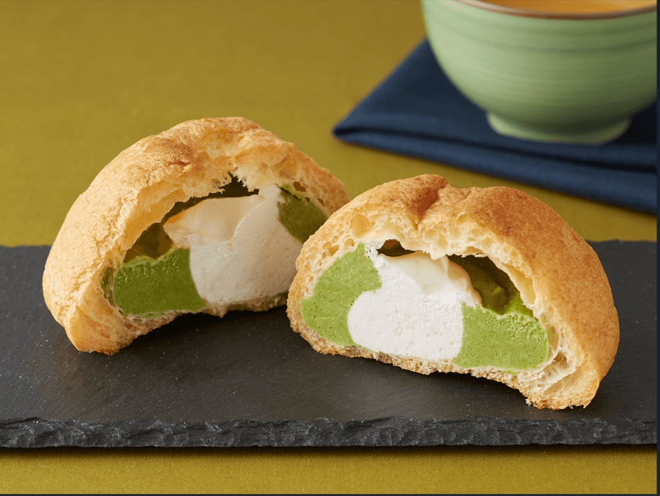 天空の抹茶シュークリーム イメージ