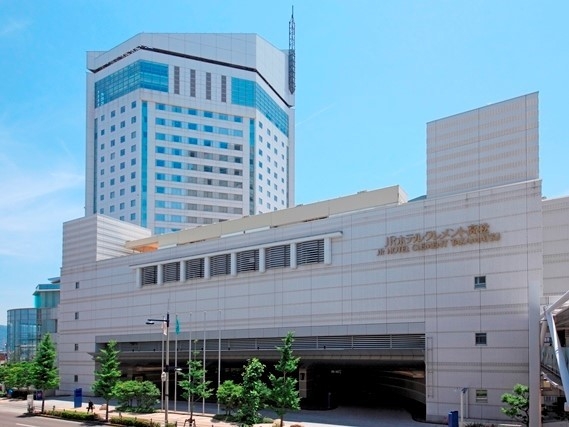 <JRホテルクレメント高松>