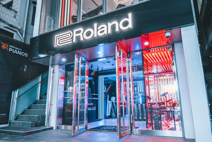 『Roland Store Tokyo』