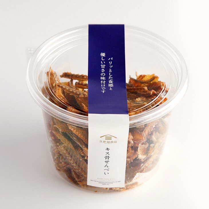 キス骨せんべい 大カップ:637円(税込)