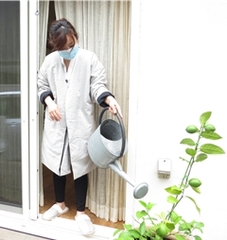 驚くような軽さとやわらかさが自慢!オーガニックコットンの羽毛のはおり