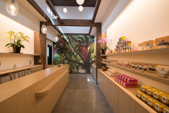 川越ショコラ Bromagee 店舗内装1