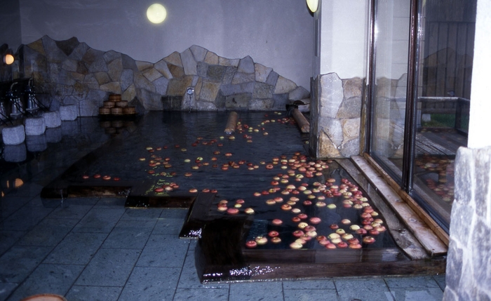 ゆらり:風呂の日(りんごの湯)