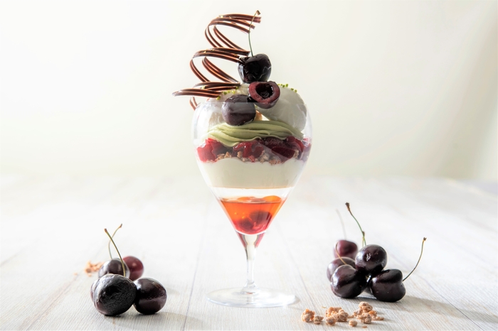 「パルフェ スリーズ~チェリーのパフェ~」