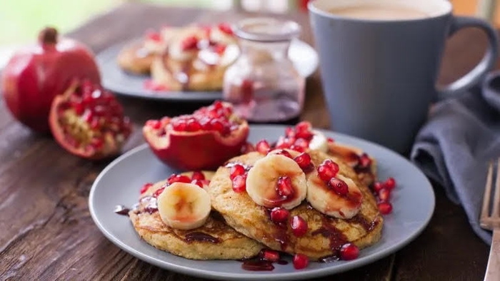 発酵ザクロ100%〔9〕をパンケーキにシロップとして