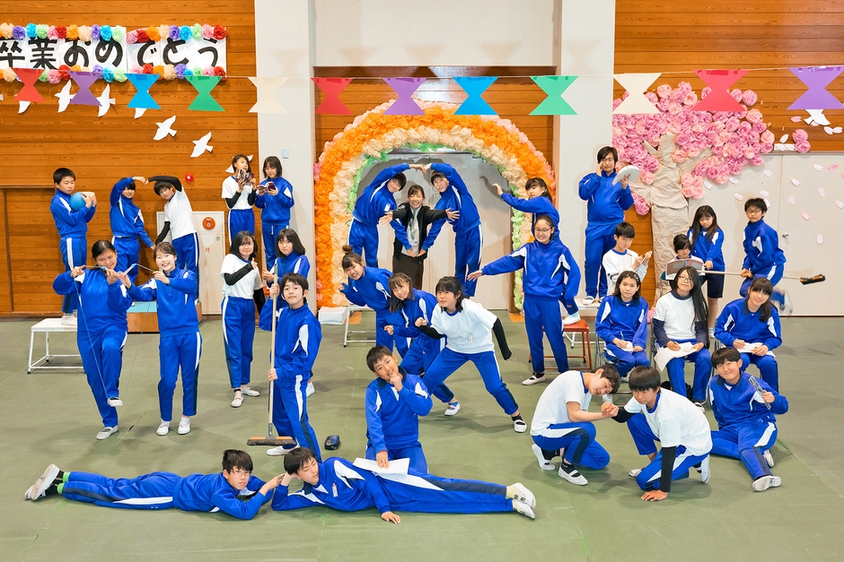 津市立育生小学校の児童