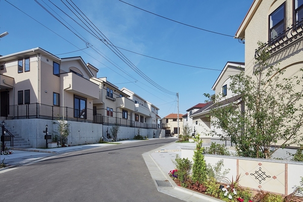 「グレーシアライフ横濱西谷」①