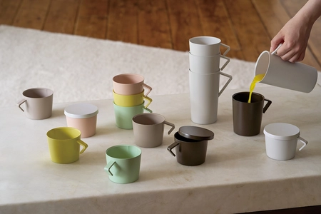 液だれしないマグカップが誕生！注ぐに特化した多用途マグ 「tak. NEST jug mug」2025年8月発売　 6月18日～20日、インテリア ライフスタイル2025で初公開！