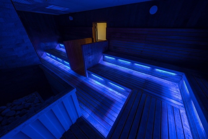 羽曳野 熱風蒸屋(女性)LED青