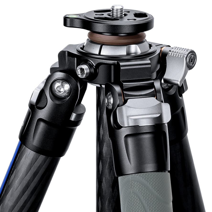 レベリングセンターポール3