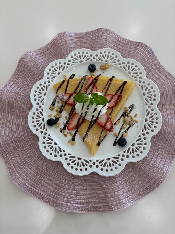 極上の生クリームクレープ