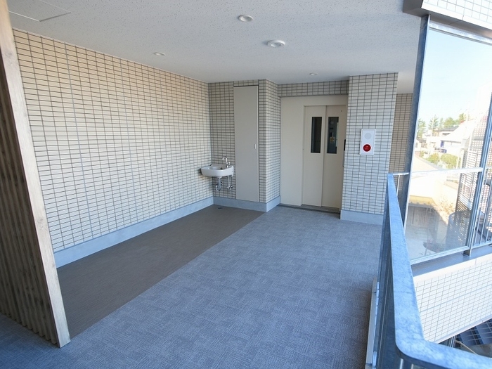 ベビーカー置き場