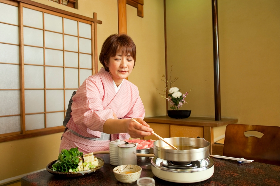 道頓堀はり重　仲居