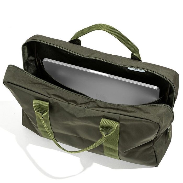 ブリーフケース 大きめポケット