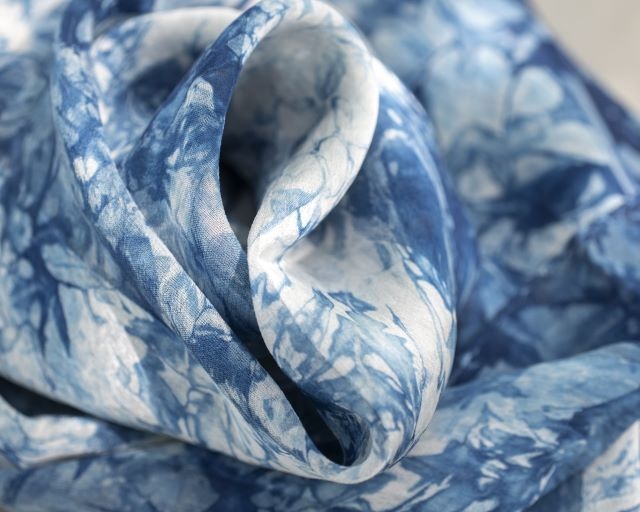 藍染めシルクストール