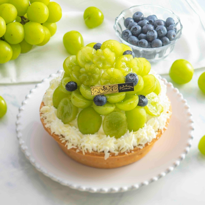 【予約限定】シャインマスカットとレモンギリシャヨーグルトクリームのタルト 1whole(16cm) 税込 ¥4,200