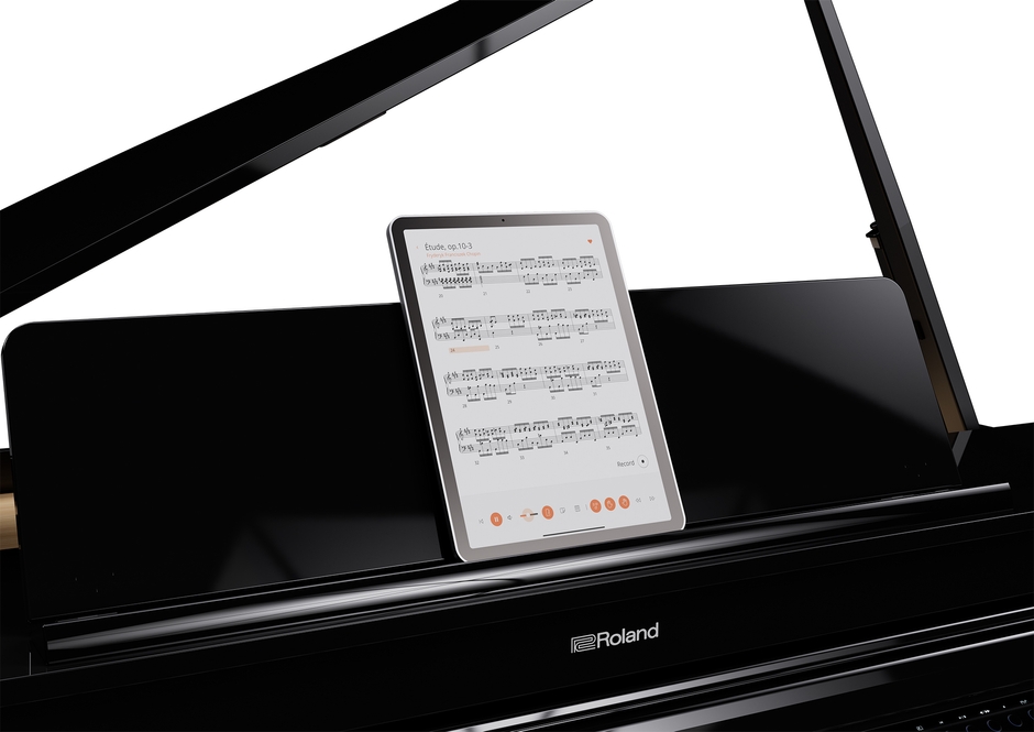 無料アプリ「Roland Piano App」に対応