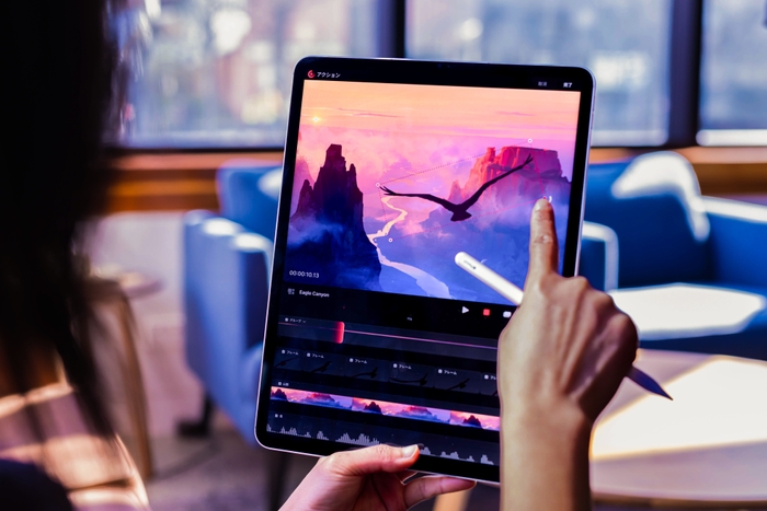 パフォーム(クレジット:Procreate, Nikolai Lockertsen のアニメーション作品)