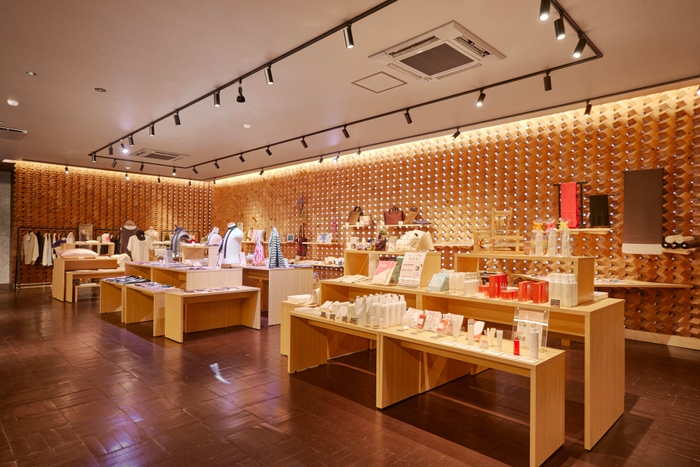 ファクトリーSHOP直営ショップ1