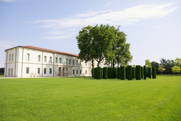 Parco Palladiano labyrinth