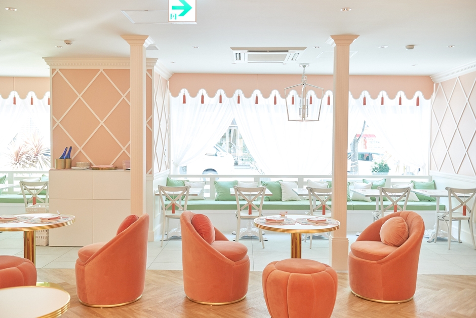 テラス風の客席