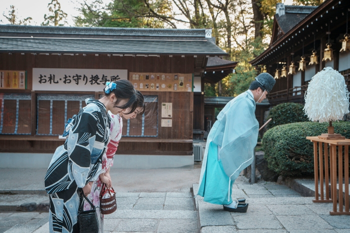 神職のご案内で特別参拝
