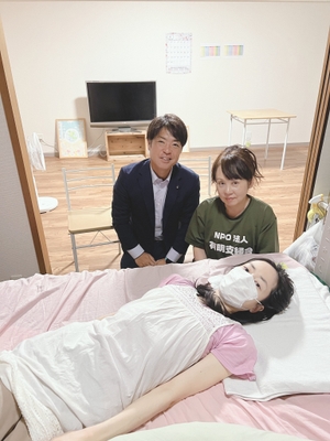 京都府への訴えを続け、やっと公的支援が受けられるようになって、県議との訪問。