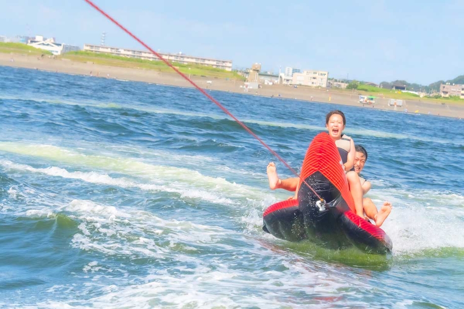 スリル満点なバナナボート!