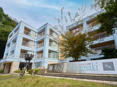 区分所有マンションをリゾート化(レイセニット城崎スイートVILLA)
