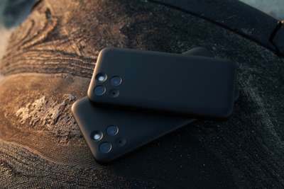 MYNUS iPhone 13/13 mini CASE