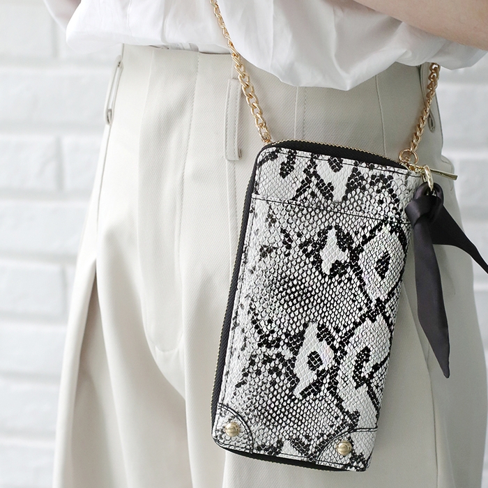 ウォレットポーチ パイソン