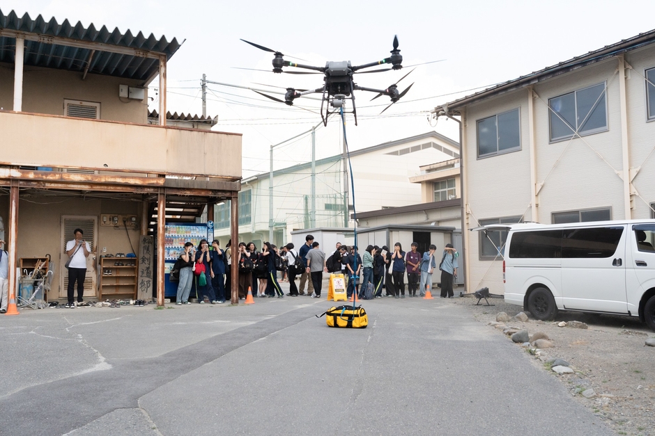 FlyCartによる物資輸送デモ（20kg）