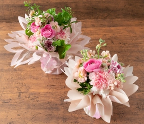おうちでお花見 「#うち花見」ができる 桜の花びらをイメージした華やかなラッピング 「サクラシュシュフルール」 3月4日（木）から店頭で販売開始 〜オンラインショッピングサイトでは先行して セット商品の注文を受付中〜 