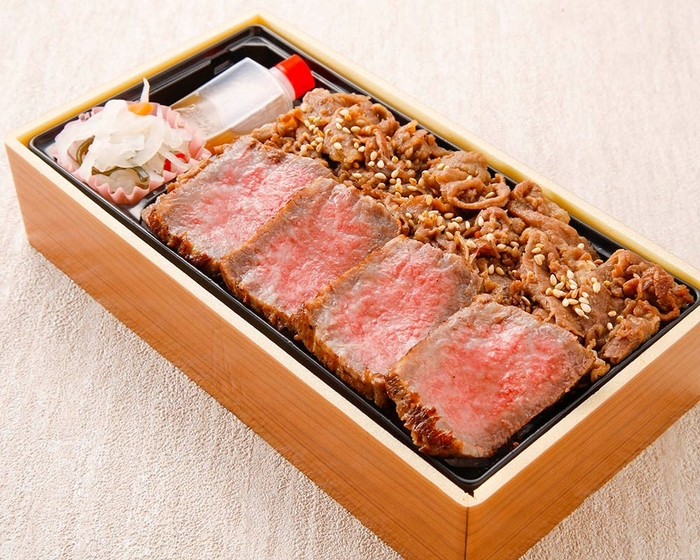 ＜カイロ堂＞「佐賀牛赤身ステーキ＆焼肉弁当」