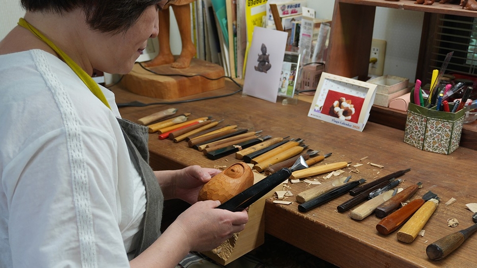 岐阜県高山市の一位一刀彫で原型を作成