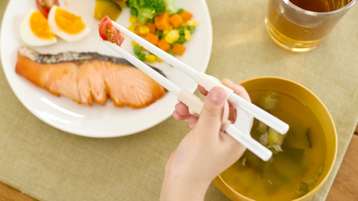 独自のパーツで持ち方をサポート