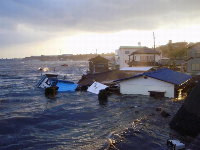 住宅なども流されるなど甚大な被害を受けた