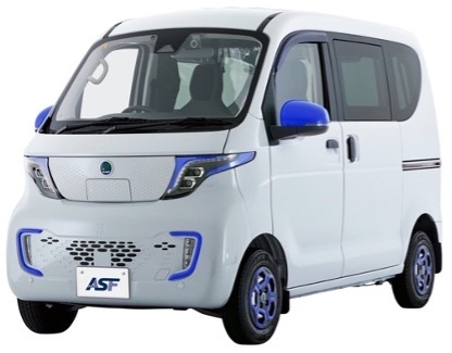 車体色：スカイシルバー×ブルー