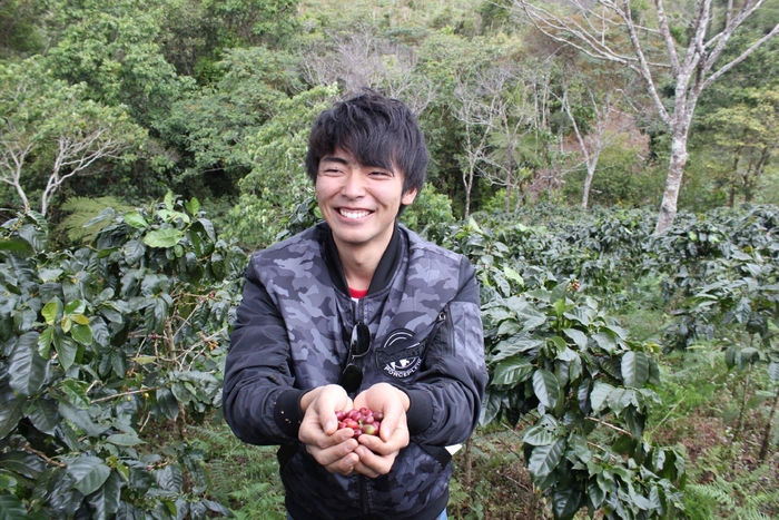 ちばらき珈琲 代表:芳村 賢士朗