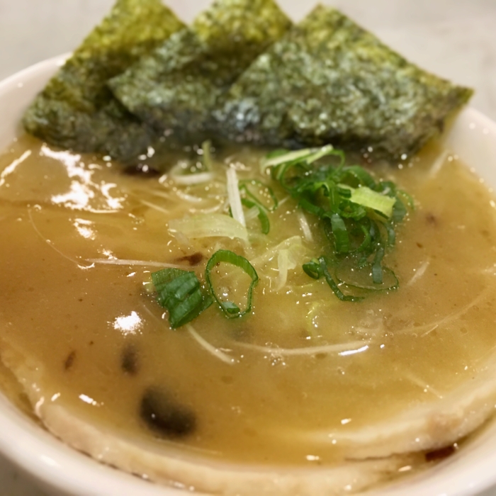 生鶏白湯つけ麺